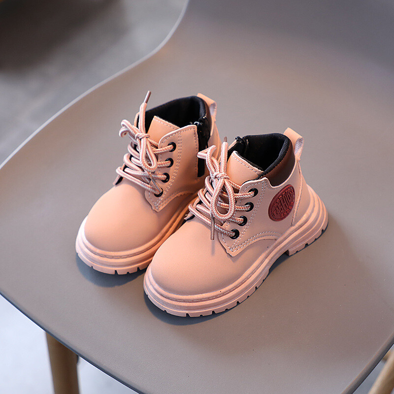 Meiteņu poliuretāna ādas zābaki Bērnu puszābaki zēniem Bērni mīkstas zoles zābaki Neslīdoši āra apavi Modes mazuļu bērnu īsi zābaki