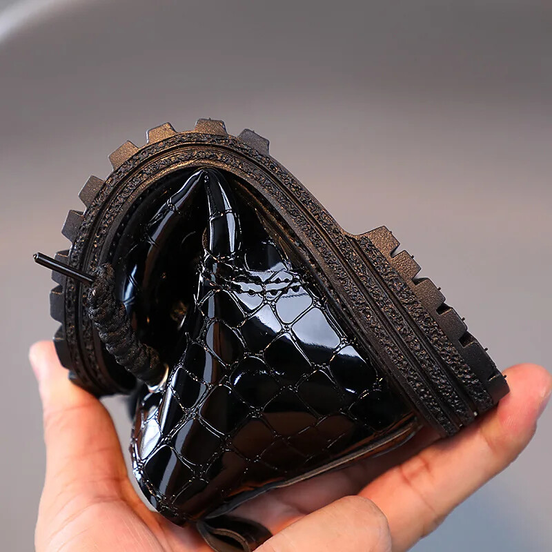 Zēniem Meitenēm Jaunas modes īsi Mārtiņa zābaki Bērnu Pretslīdes Šņorīti Toddler Bērnu Apavi Zēniem Mīksta zole Ikdienas PU ādas zābaki