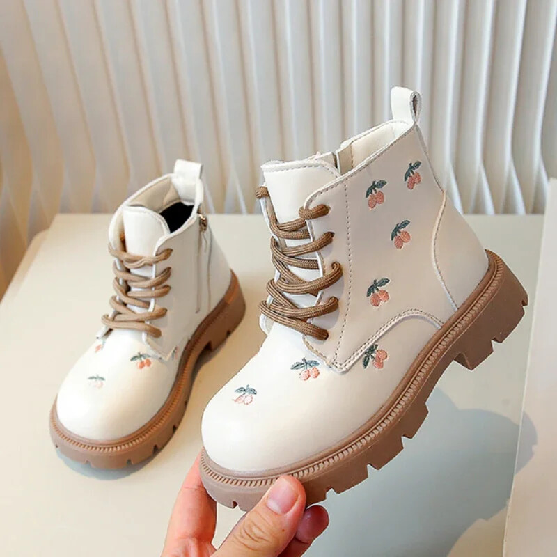 Meiteņu potītes zābaki saldā modes izšūšana bērniem pavasara rudens ādas zābaki Causal daudzpusīgi bērnu princešu šorti, vieni zābaki