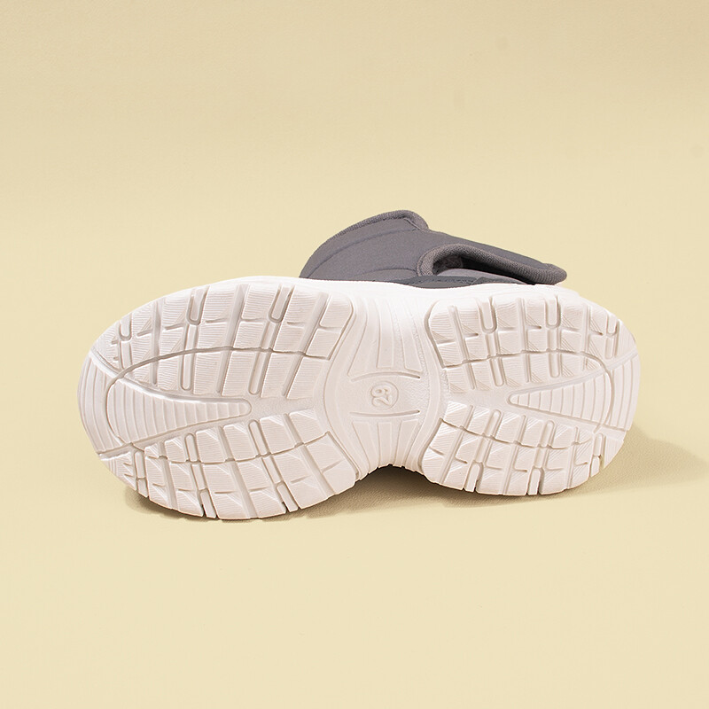 Žiemos mada, atsparūs vandeniui, geros kokybės šilti pliušiniai batai storu dugnu Neslidūs sniego batai dideliems vaikams EKF75