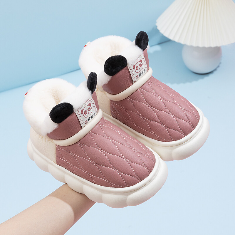 Jauna Mode Ziemas Ūdensizturīgs Neslīdošs Silts Bērnu Pārvalks Papēdis Pūkainas Čības Zēni Meitenes Zābaki Mājas Bērni Apavi ar kokvilnas polsterējumu