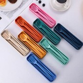 Σετ επαναχρησιμοποιούμενων σκευών 8 χρωμάτων Νέα ξυλάκια Μαχαίρι Πιρούνι και κουτάλι Φορητό κουτί γεύματος Αξεσουάρ Καθημερινή χρήση με θήκη Επιτραπέζια σκεύη