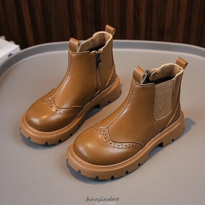 Tavaszi őszi, téli bokacsizmák, könnyű lányok platformcipői, barna fekete fiúk rövid csizmák, szuper hangulatos cipők 26-36 méretben