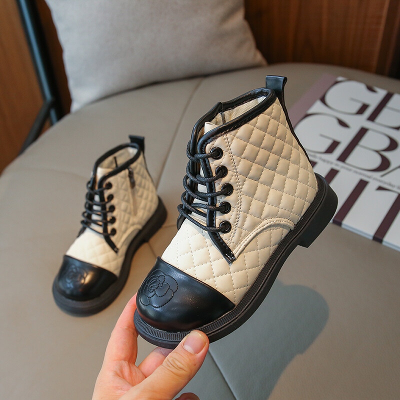 2023 Άνοιξη φθινόπωρο Κορεάτικο στυλ Παιδικά αναπνεύσιμα κορίτσια Κοντές μπότες που ράβουν αντιολισθητικά Απλά χαριτωμένα χρώματα που ταιριάζουν Παιδικές μπότες PU