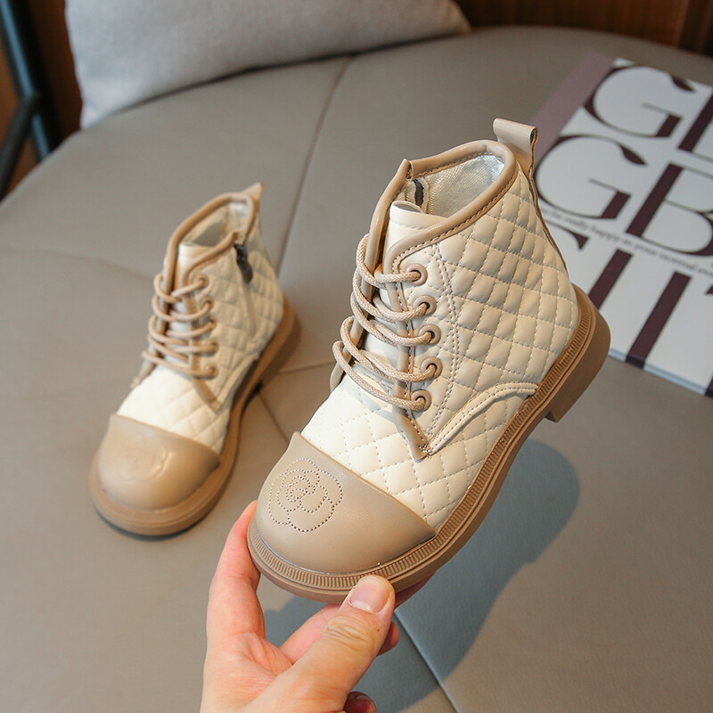 2023 Άνοιξη φθινόπωρο Κορεάτικο στυλ Παιδικά αναπνεύσιμα κορίτσια Κοντές μπότες που ράβουν αντιολισθητικά Απλά χαριτωμένα χρώματα που ταιριάζουν Παιδικές μπότες PU