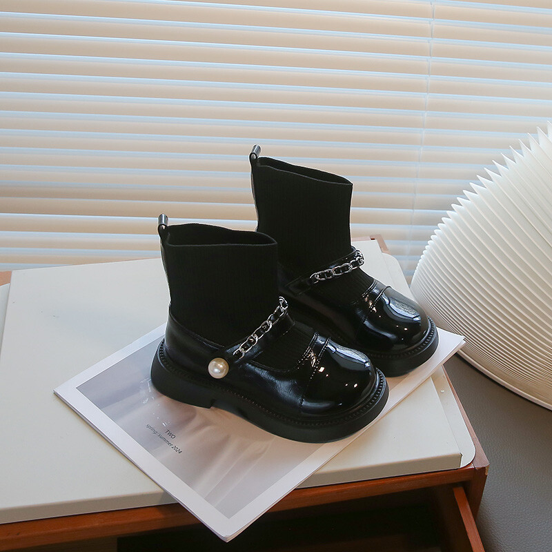 Jesenske čarape za djevojčice Čizme s bisernim lancem Okrugli prsti Ravne dječje kratke čizme Dvije boje Modna udobna dnevna dječja cipela 26-36