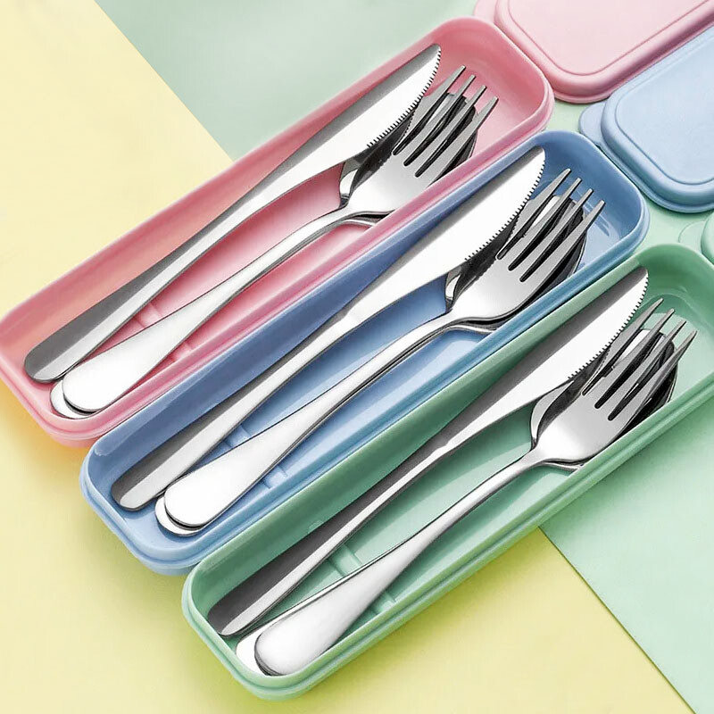 Galda piederumu komplekts ar futrāli Nerūsējošā tērauda galda piederumu dakšu karote bērniem, pikniks kempings ceļojumu pārnēsājams galda piederumu komplekts ar kastīti