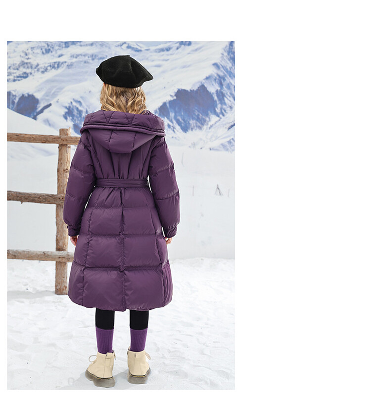 Mergaičių pūkinė paminkštinta striukė pastorinta šilta vidutinio ilgio paltai užsienietiška juosmens vaikams 2024 m. žiemos drabužiai Naujas Europos mados stilius