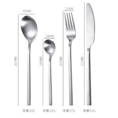 Sutirštinto nerūdijančio plieno kvadratinė rankena Stalo įrankiai Matiniai stalo reikmenys Stalo peilis Salotos Šakutė Desertinis šaukštas Sidabriniai reikmenys virtuvei