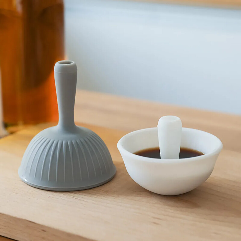 Mini piltuvėlis silikoniniai virtuvės nešiojamieji piltuvėliai namų mini aukštai temperatūrai atsparūs piltuvėliai skysčių dozavimo virtuvės įrankiai