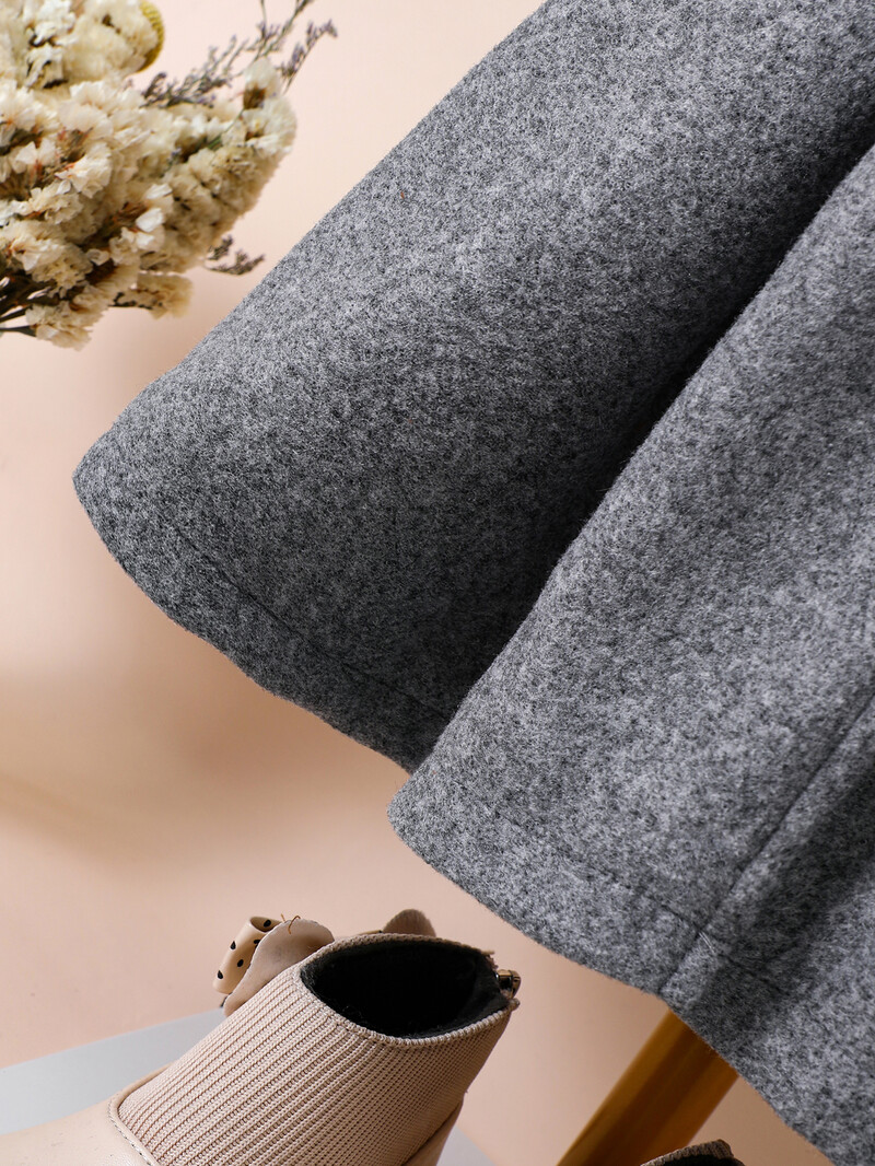 Mergaičių rudeninis ir žieminis naujas madingas britiško stiliaus paltas su kailine apykakle, peteliške, vilnoniu paltuku ir kepure