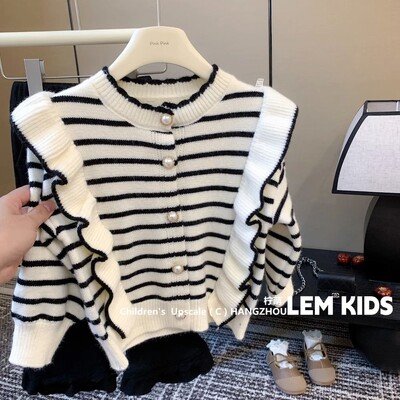 Gyermekruházat 2024 ősz és tél új lányok divatos felső gyermek csíkos pulóver dzseki vékony