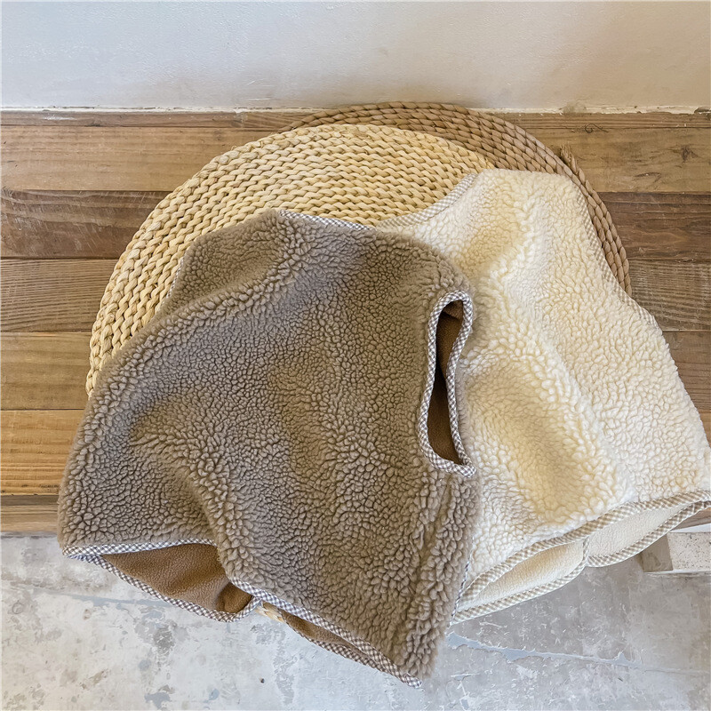 Nauji žieminiai kūdikių vaikiški ėriuko vilnos liemenės be rankovių paltai tankūs šilti unisex kūdikių vaikiški liemenės