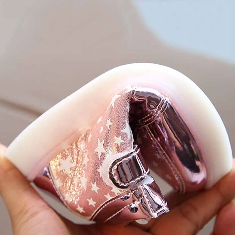 Gyermek Led Cipők Lányok Aranyos Izzó Princess Cipők Tipegő Világító Csúszásmentes Lábbeli Gyerekek Puha Alsó Megvilágított Cipők