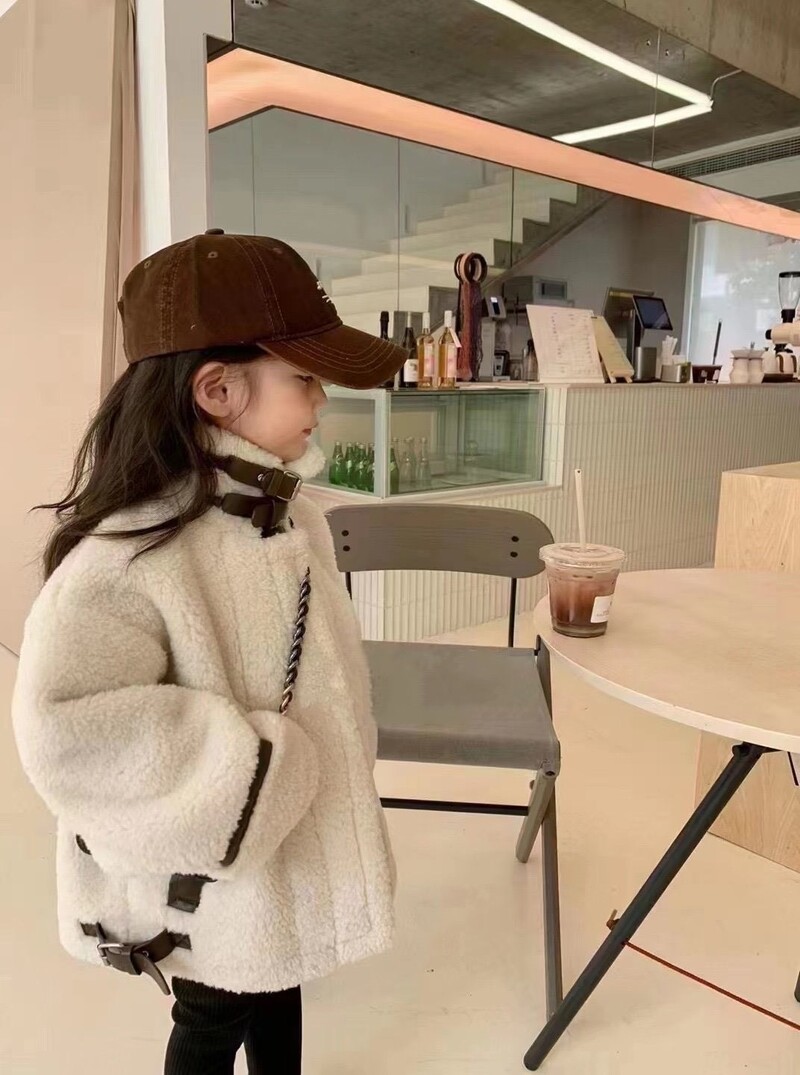 2024 m. Vaikiški drabužiai Mergaičių ėriuko vilnos paltai rudens žiemos kūdikiui sustorėjusiu vėžliu apykaklė Šilti viršutiniai drabužiai vaikiška korėjietiška striukė