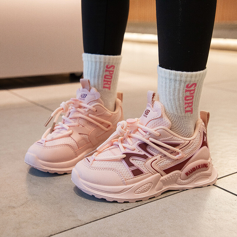 Άνοιξη 2024 Νέο Παιδικό Trned Mesh επάνω αναπνεύσιμο αθλητικά παπούτσια για κορίτσια Χαριτωμένα παπούτσια για τρέξιμο Μαθητικά Κομψά αθλητικά παπούτσια αντιολισθητικά