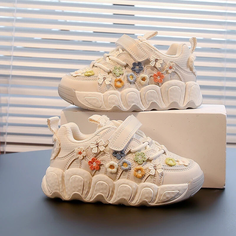 Gyermek sportcipők őszi kényelmes lányok futócipők divatos légáteresztő diák alkalmi cipők puha talp csúszásgátló