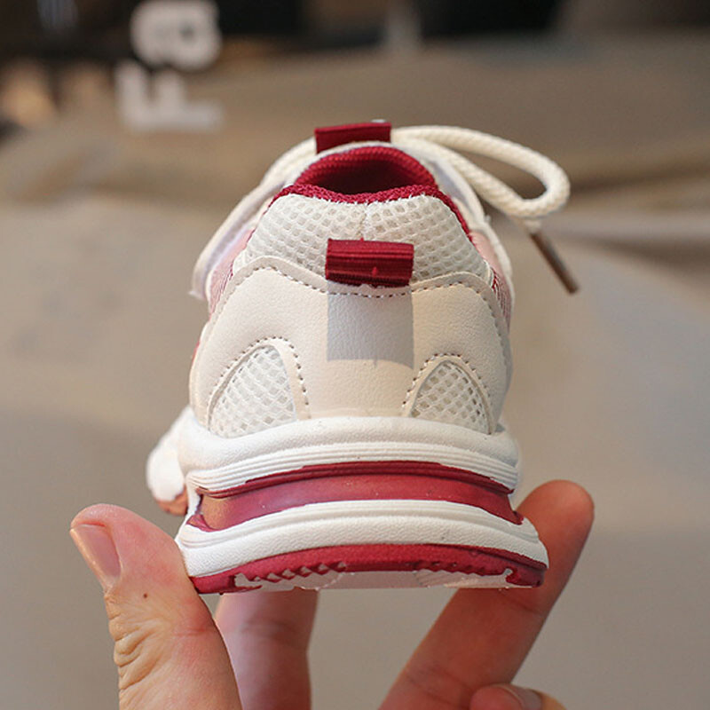 Nova prozračna dječja sportska obuća za sve sezone Cipele za male studente Ravne cipele s tenisicama za dječake Debele tenisice za djevojčice H06114