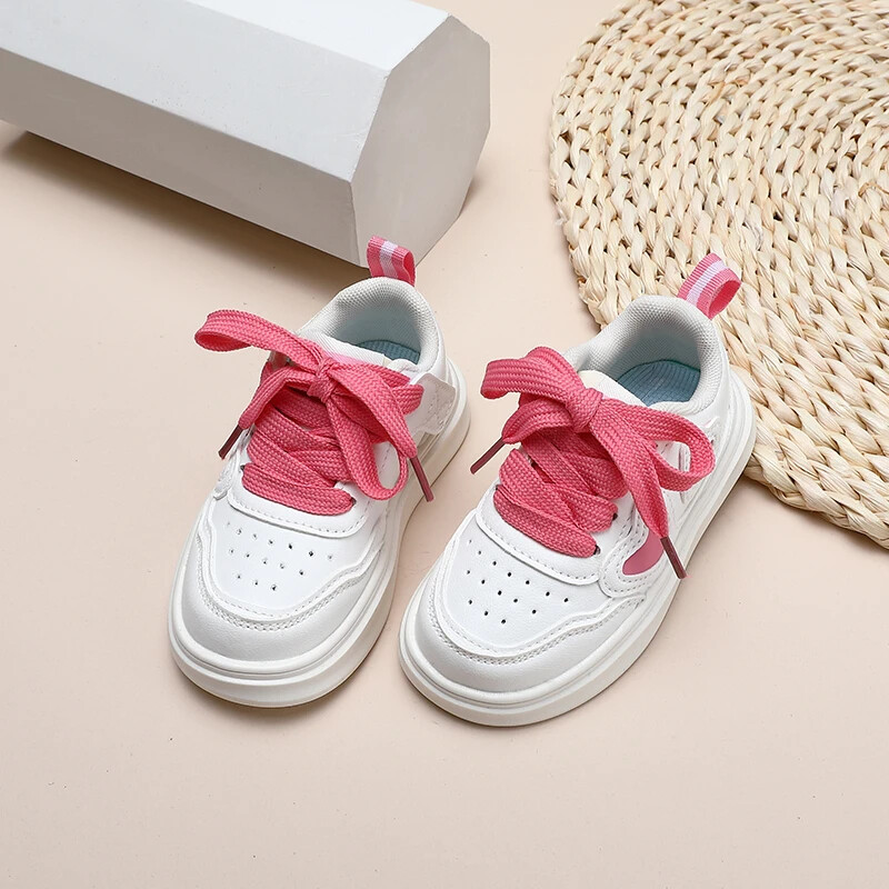 Bērnu tenisa apavi Jauns sirds raksts Meitenes Causal Skolas sporta apavi Modes Daudzpusīgi Bērnu Skriešanas Apavi Neslīdoši Jauns