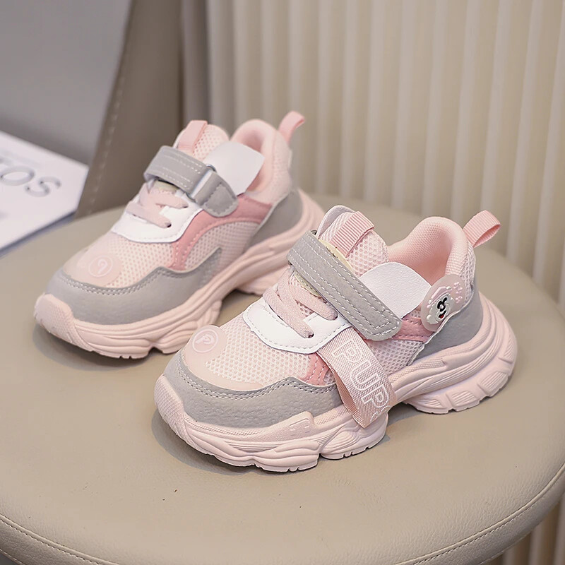 Bērnu sporta apavi neslīdoši un viegli elpojoši tīklveida audumi pavasara un rudens āra skriešanas apavi Sandalias De Mujer