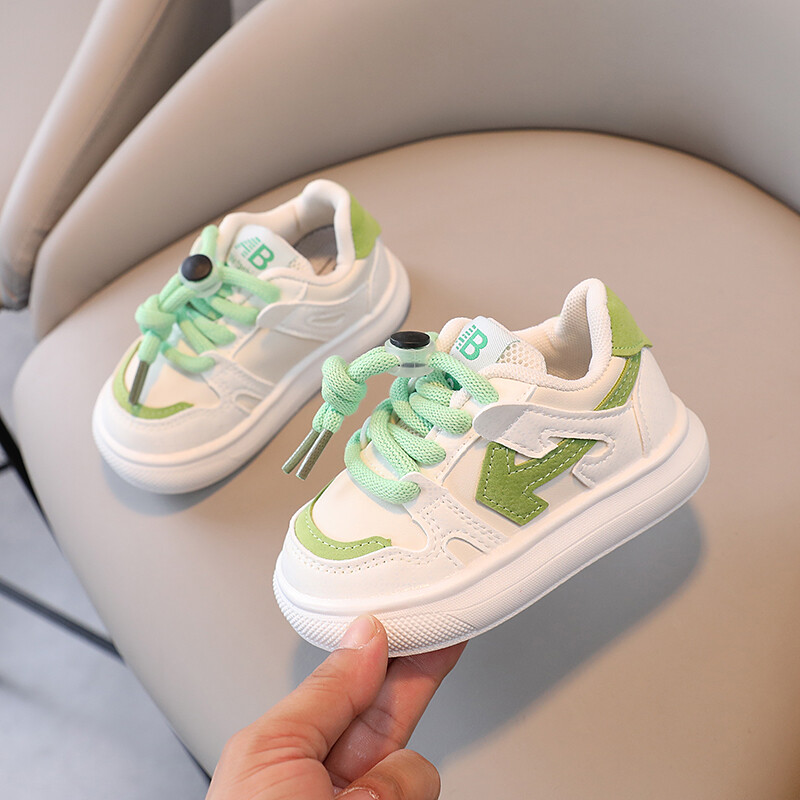 Спортни обувки за момичета 2024 Пролет Нови детски кожени ежедневни обувки Универсални момчета и бебета Детски скейт обувки