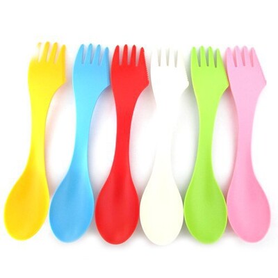 6 τμχ Outdoor Spork 3 σε 1 κουτάλι Fork Cutter Ταξίδια Κάμπινγκ Πεζοπορία Πικ-νικ Σκεύη Πλαστικά Spork Combo Traveling Gadget μαχαιροπήρουνα