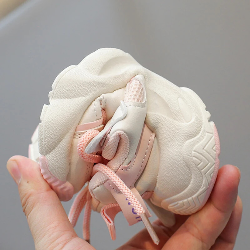 Нови 2024 летни бебешки детски маратонки за момчета Момичета Мрежести дишащи ежедневни обувки Детски нехлъзгащи се обувки за първи проходилки Обувки за малко дете