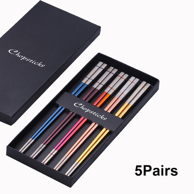 5 Ζεύγη πολυτελείας κινέζικα ξυλάκια από ανοξείδωτο χάλυβα επαναχρησιμοποιήσιμα μπαστούνια σούσι χρυσά ξυλάκια τιτανίου με μεταλλικά μπαστούνια τροφίμων σε κουτί δώρου