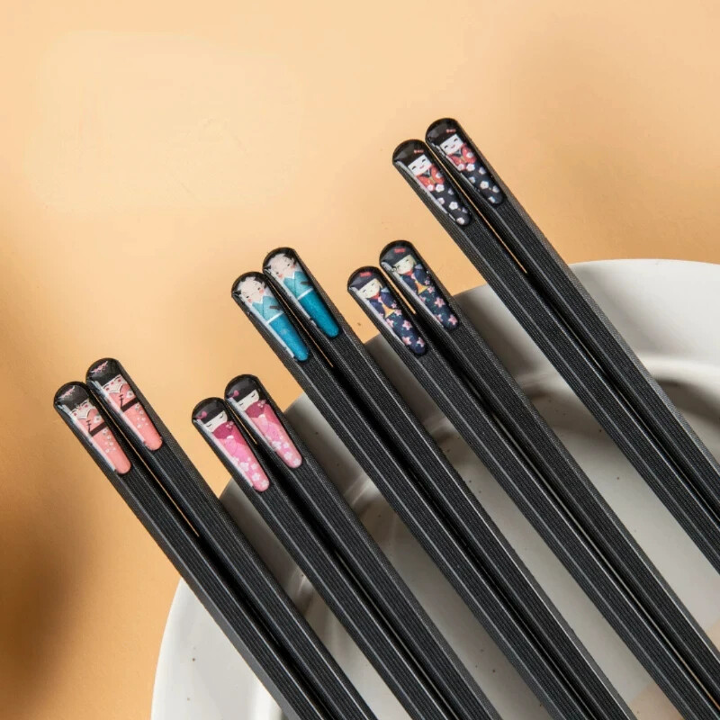 Set de betisoare din aliaj negru 10 perechi de betisoare de sushi japoneze Accesorii pentru tacamuri pentru restaurant Anti-mucegai si antibacterian