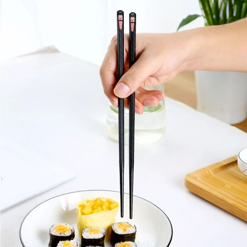 Set de betisoare din aliaj negru 10 perechi de betisoare de sushi japoneze Accesorii pentru tacamuri pentru restaurant Anti-mucegai si antibacterian