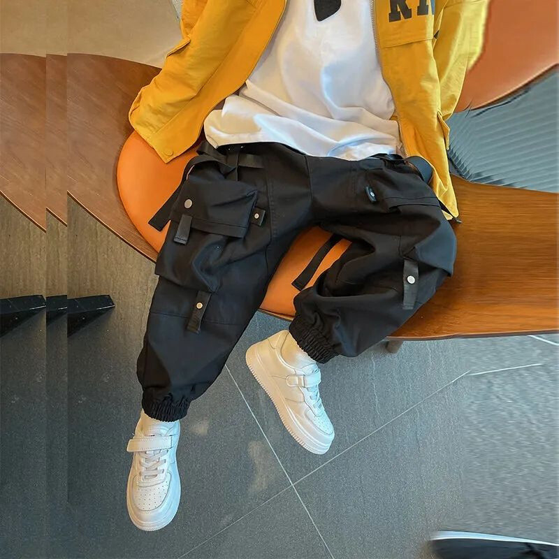 Fiú alkalmi kezeslábas nadrágok tinédzser egyenes nadrág 2024 új gyerekek hip-hop kocogó nadrágok gyermek vintage utcai melegítőnadrág