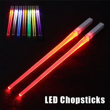 Creative 2pcs/Pal LED Lightsaber Chopsticks Light Up Ανθεκτικά ελαφριά κουζίνα Τραπεζαρία πάρτι Φορητό επιτραπέζιο σκεύος χρηματοκιβώτιο