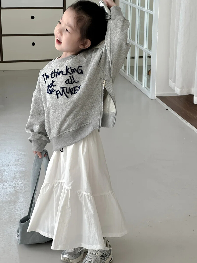 Hanorace pentru fete Seria coreeană Pulover cu furculiță despicată Copii Scrisoare de broderie Ușor Cauzală Moda simplu Guler rotund 2024