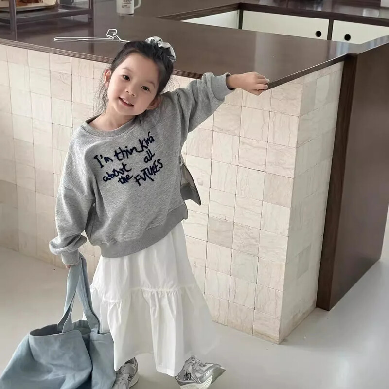 Hanorace pentru fete Seria coreeană Pulover cu furculiță despicată Copii Scrisoare de broderie Ușor Cauzală Moda simplu Guler rotund 2024