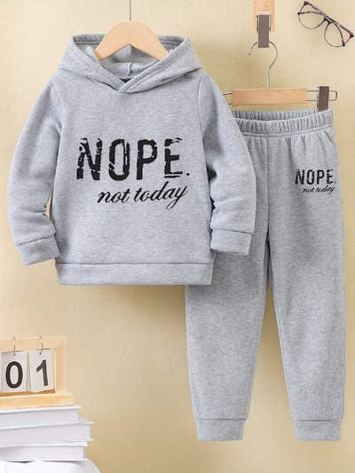 2 σετ Αγόρια για φθινοπωρινό και χειμώνα νέο σπορ στυλ casual fashion μοτίβο με εμπριμέ ζεστό και fleece hoodie και αθλητική φόρμα