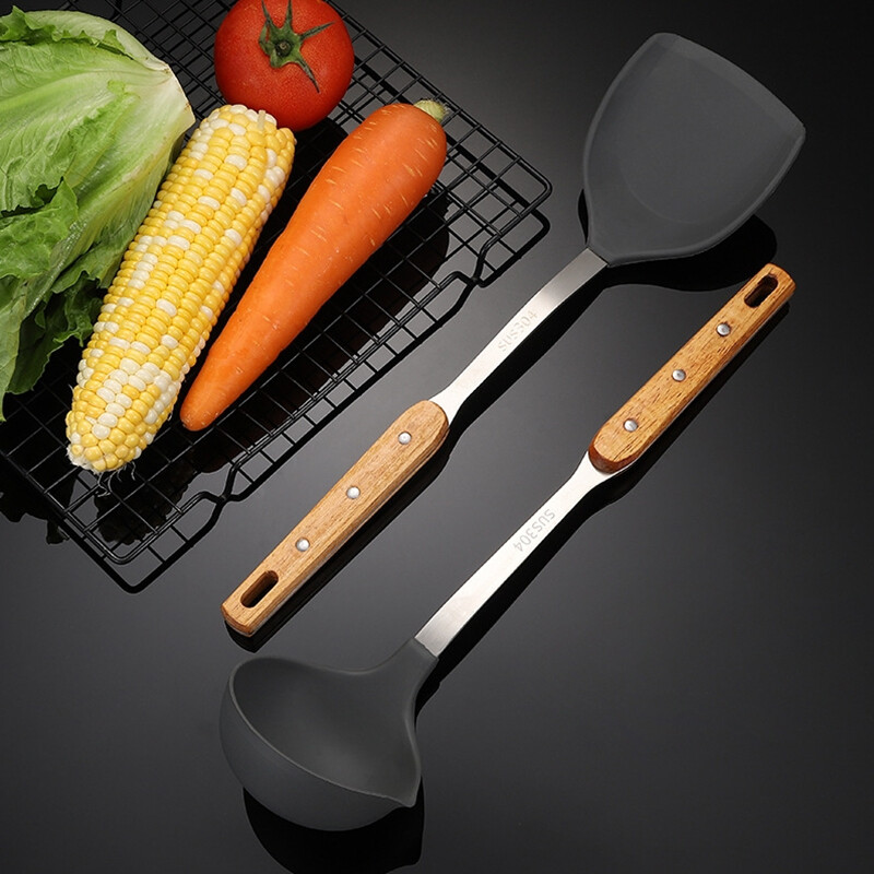Mittenakkuv silikoonist spaatliga lusikas 304 roostevabast terasest köögitarvete komplekt puidust käepidemega praadimislabidas avalikud lusikad nõud kraam