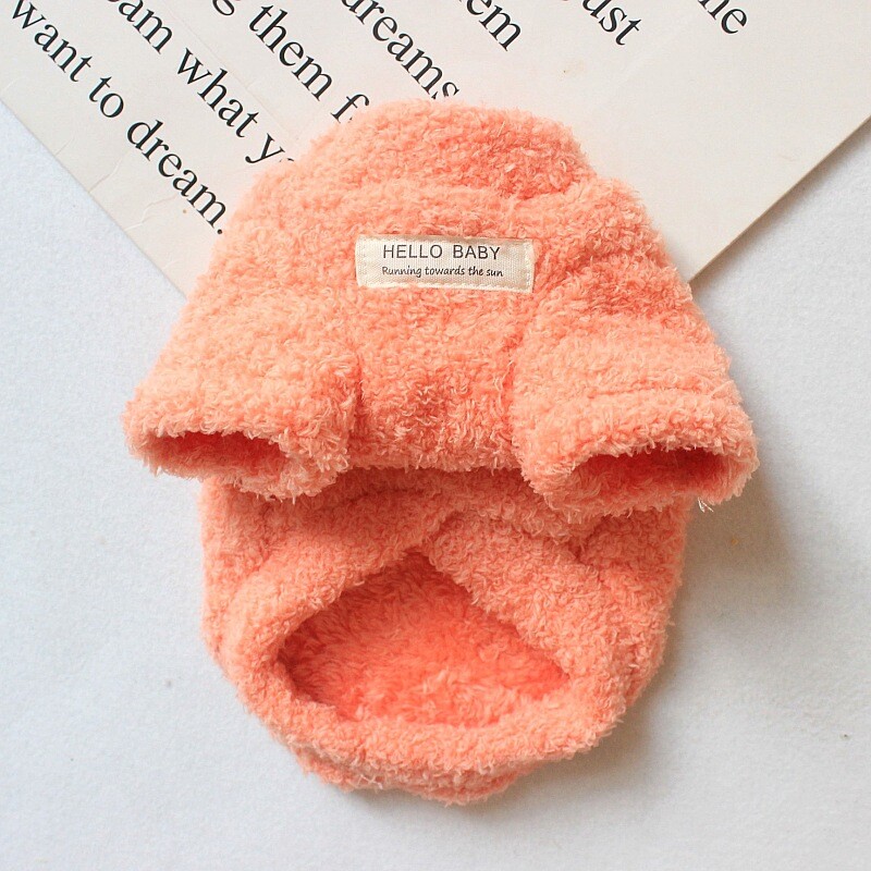 Vairumtirdzniecība mājdzīvnieku apģērbi Mākoņa samta apakša Kokvilnas apģērbi mājdzīvniekiem Bišons rotaļu suņu apģērbi Kaķu rudens un ziemas apģērbi