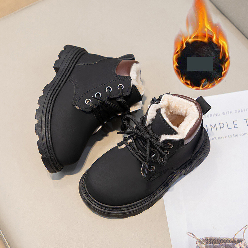 Lastemood martini saapad väikelastele ja imikutele ja beebidele vabaaja keskmised nahast saapad sügiseks ja talveks uued nahksaapad poistele ja üksikud saapad tüdrukutele