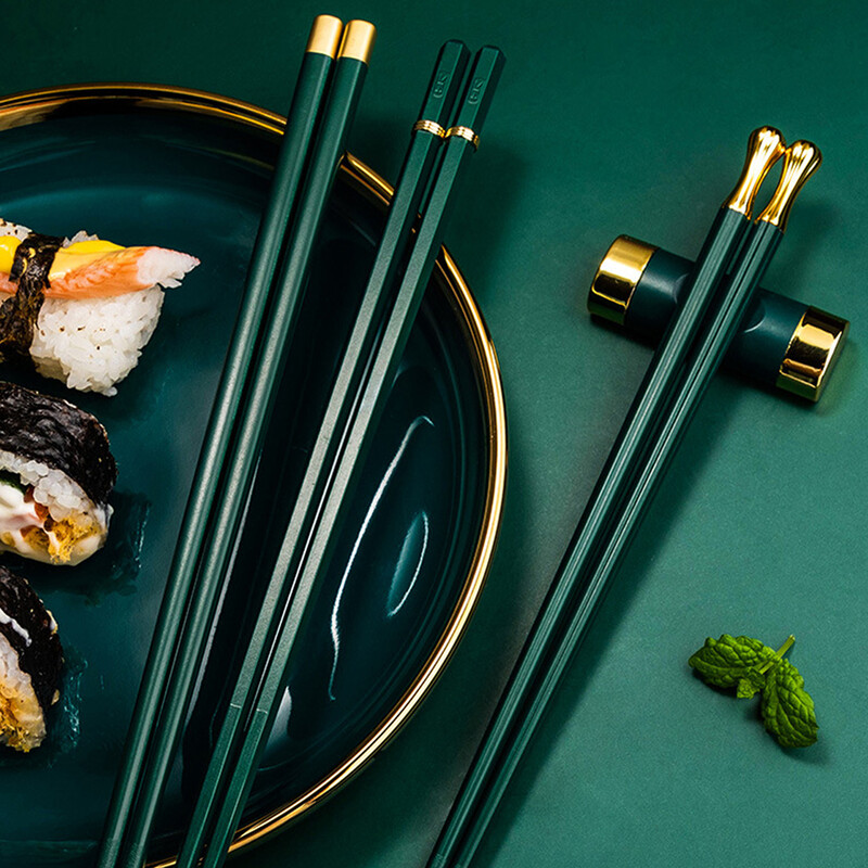 Zaļš zelts 5 pāri irbulīši neslīdošiem pārtikas kociņiem Karbonādes irbulīši Atkārtoti lietojami ķīniešu irbulīši Galda piederumi Dāvanu virtuves rīki