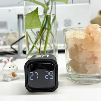 Παραγωγικότητα Cube Timer Οθόνη LED αναστροφής αισθητήρα βαρύτητας 4 Προκαθορισμένος χρόνος Διπλές λειτουργίες Αντίστροφη μέτρηση Μελέτη μαγειρέματος Μίνι ψηφιακός χρονοδιακόπτης