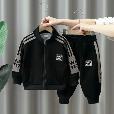 Új 2-9 éves gyerekek ruhakészlet fiúknak alkalmi ruhák gyerekeknek divatos pulóver és nadrág 2 db baba őszi téli tréningruha