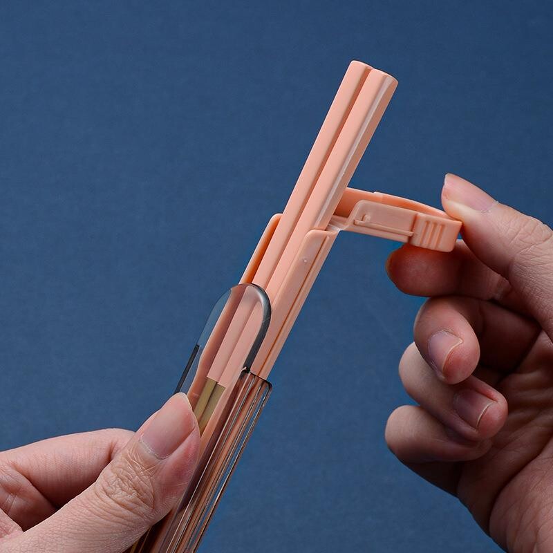 1 pāris 304 nerūsējošā tērauda irbulīši ar kastes turētāju Neslīdoši suši pārtikas metāla spieķi Pārnēsājami irbulīši ceļošanai ārā