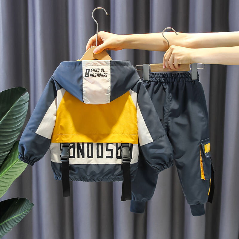 4-10 godina Dječji komplet odjeće Ležerna odjeća za dječake Dječja modna majica i hlače 2 kom. Dječje jesensko-zimske trenirke