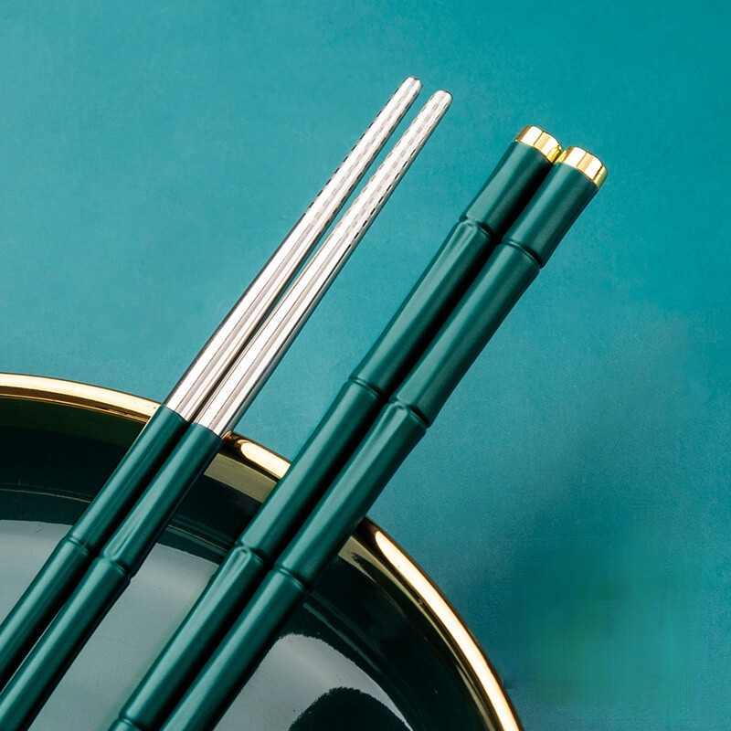 Csúcsminőségű japán rozsdamentes acél pálcika szett, fém csúszásmentes acél pálcika, újrafelhasználható élelmiszer Sushi pálcika Konyhai eszközök