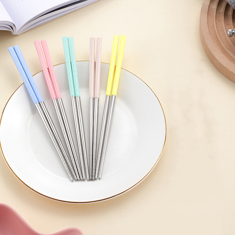 5 poros nerūdijančio plieno lazdelės Korėjos nešiojamos kelioninės metalinės lazdelės maistinės sušių lazdelės neslystančios, daugkartinio naudojimo, lengvai valomos