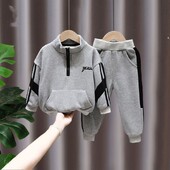 2-9 éves gyermekek ruházati szett fiúknak alkalmi ruhák gyerekeknek divatos pulóver és nadrág 2 db baba őszi téli tréningruha