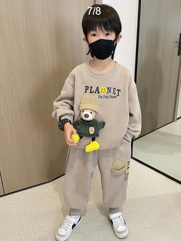 Zēnu rudens un ziemas plīša komplekts 2023. gada jauns, moderns bērnu džemperis, divdaļīgs komplekts, skaists mazu zēnu apģērbs