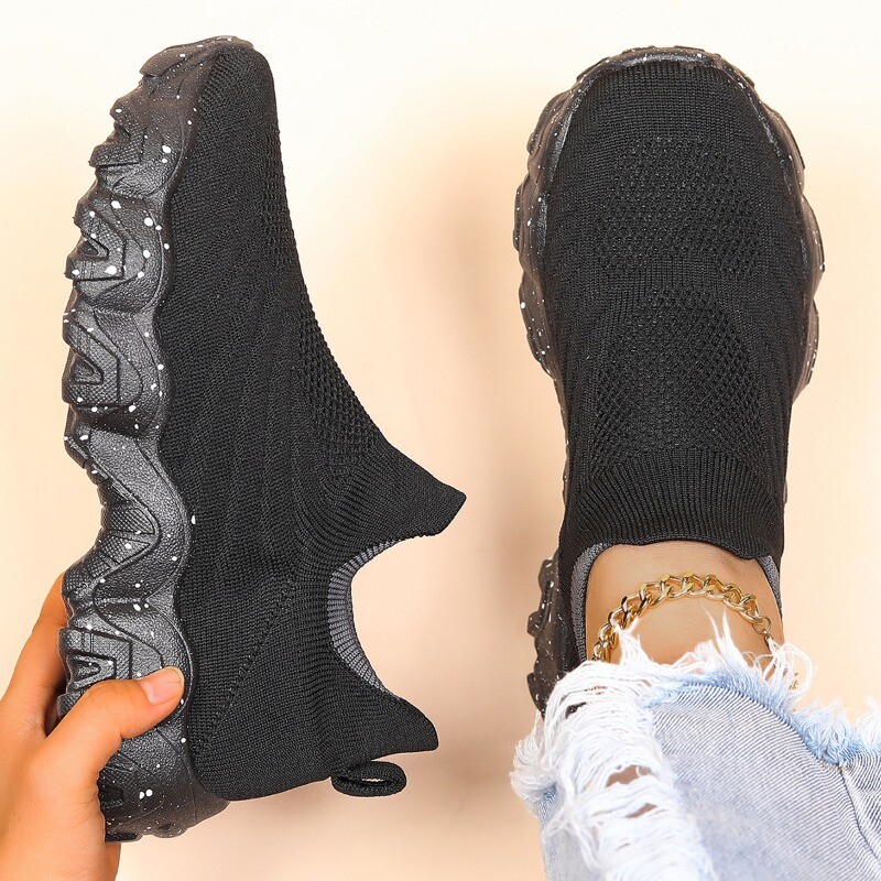 Női cipők nagy méretű hálós, légáteresztő légyszövő platform talptalp sport tornacipők kosarak női alkalmi csúsztatás a Zapato-n