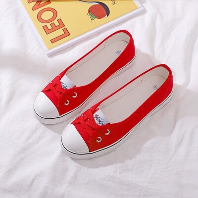 Mada Moteriška laisvalaikio mada Nauji minkšti apatiniai balti batai Vienspalviai sekli batai Drobiniai batai Gilrs sportbačių karta