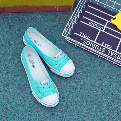 Mada Moteriška laisvalaikio mada Nauji minkšti apatiniai balti batai Vienspalviai sekli batai Drobiniai batai Gilrs sportbačių karta